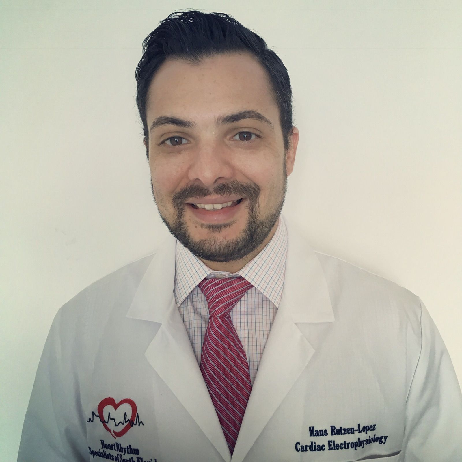 Dr. Hans Rutzen Lopez